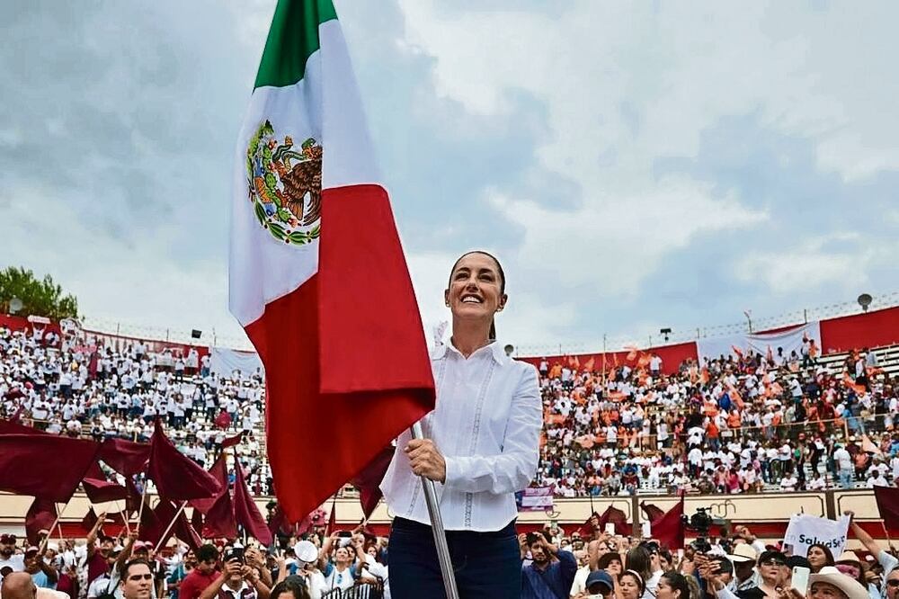 En Coahuila, Sheinbaum destacó que las encuestas la favorecen.