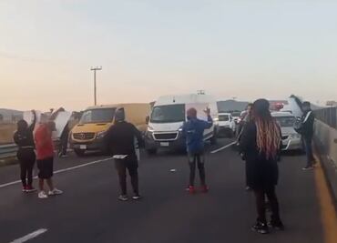 Bloquean autopista México-Pachuca para exigir justicia por presunta violación de una menor en Tizayuca