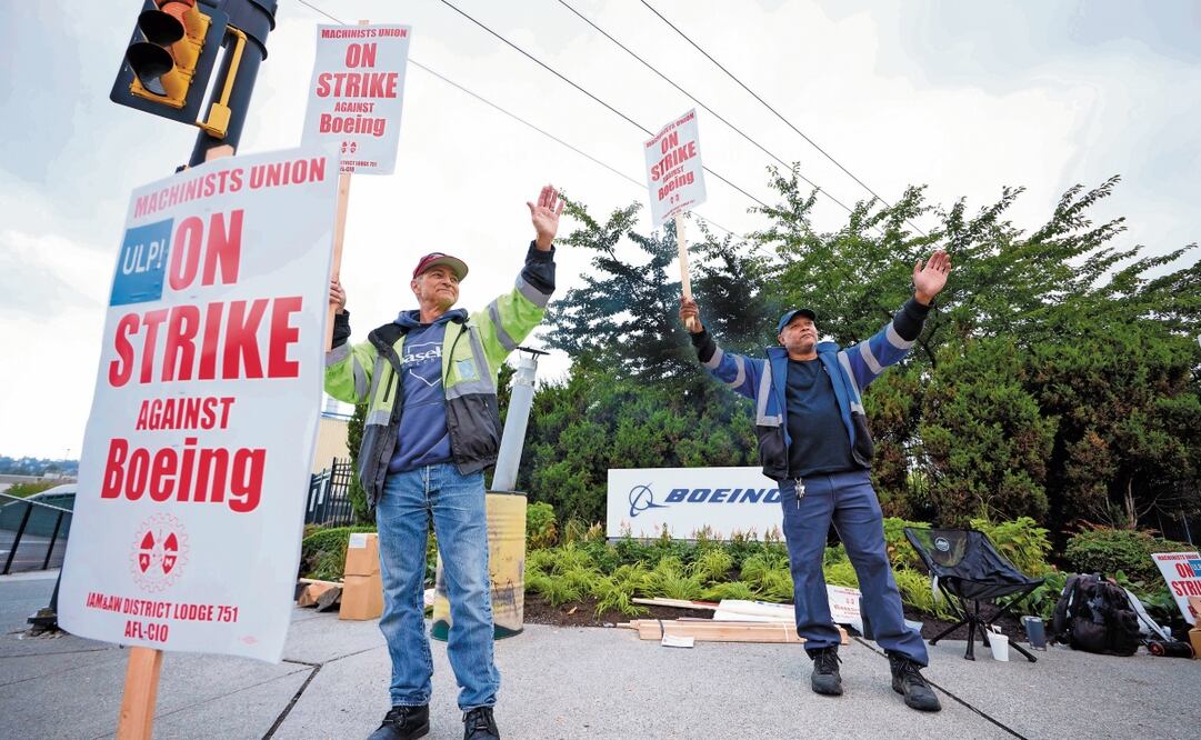Boeing llega a un acuerdo con sindicato para terminar con la huelga de trabajadores. Archivo John Froschauer. AP
