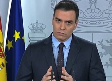 Pedro Sánchez defiende la honradez de su esposa tras ataques de Milei y de la oposición
