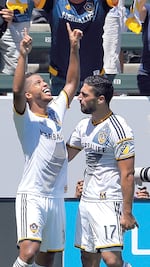 Gio luce en la victoria del Galaxy