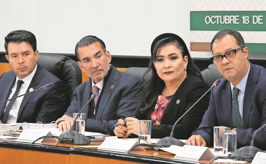 Diputados de la comisión de Hacienda durante el encuentro con funcionarios de Hacienda para la revisión y análisis del proyecto de la Ley de Ingresos de la Federación de 2023.Foto: Graciela López/CUARTOSCURO