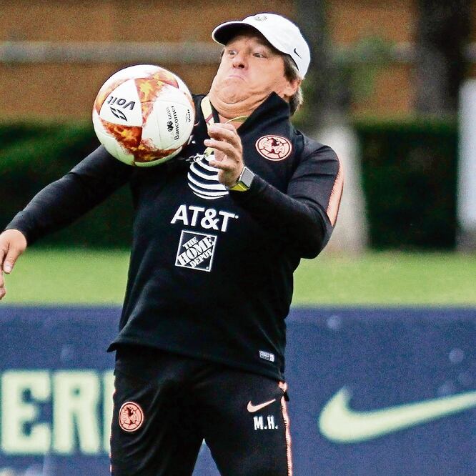 Miguel Herrera espera a su plantilla para el 3 de enero. Foto: IMAGO7