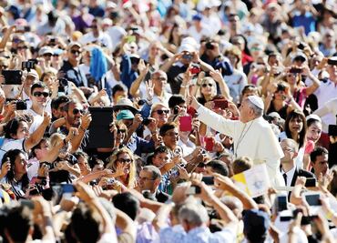 Buscan a 10 mil voluntarios para visita papal