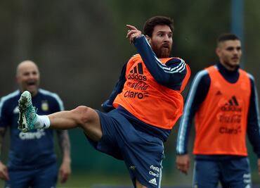 Argentina anuncia su lista mundialista