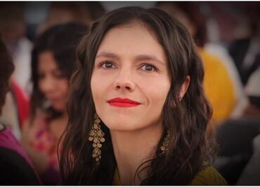 Ella es Renata Turrent, futura directora general de Canal Once con Claudia Sheinbaum