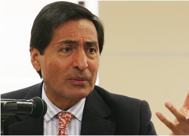 Secretario de Hacienda, Rogelio Ramírez de la O, da positivo a Covid-19