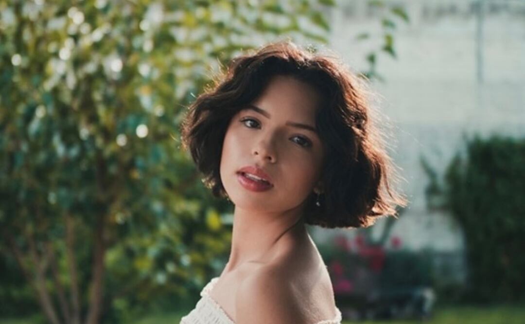 Fuente: Instagram @angela_aguilar_