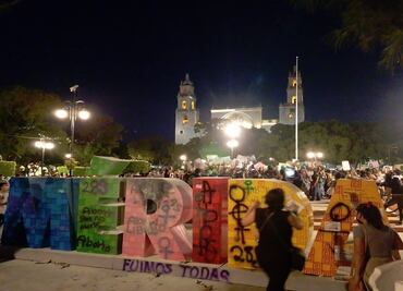 Denuncian a feministas por vandalismo en protestas por la legalización del aborto en Yucatán