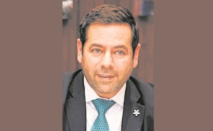 Urge a industriales política sectorial