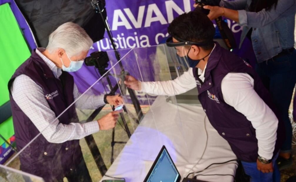 Alfredo del Mazo reactiva las Caravanas por la Justicia en Coyotepec