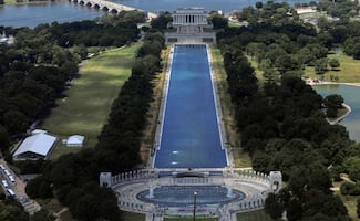 Vaciarán estanque reflectante de Washington para reparaciones a un mes de inaugurado; Trump anuncia obras tras millonaria reparación
