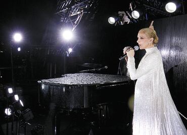 París 2024 se quita el sombrero ante el regreso de Céline Dione. CRÓNICA