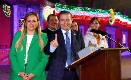 Iluminan Coyoacán con los colores patrios; esperan recibir a 50 mil personas