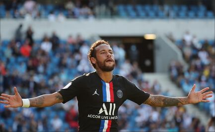 PSG, con sus estrellas regresan a un estadio con público