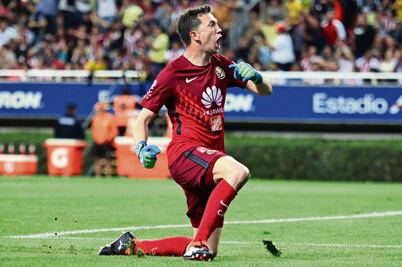 A estar más allá de los errores: Marchesín