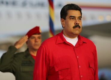 Parlamento busca iniciar juicio político contra Maduro