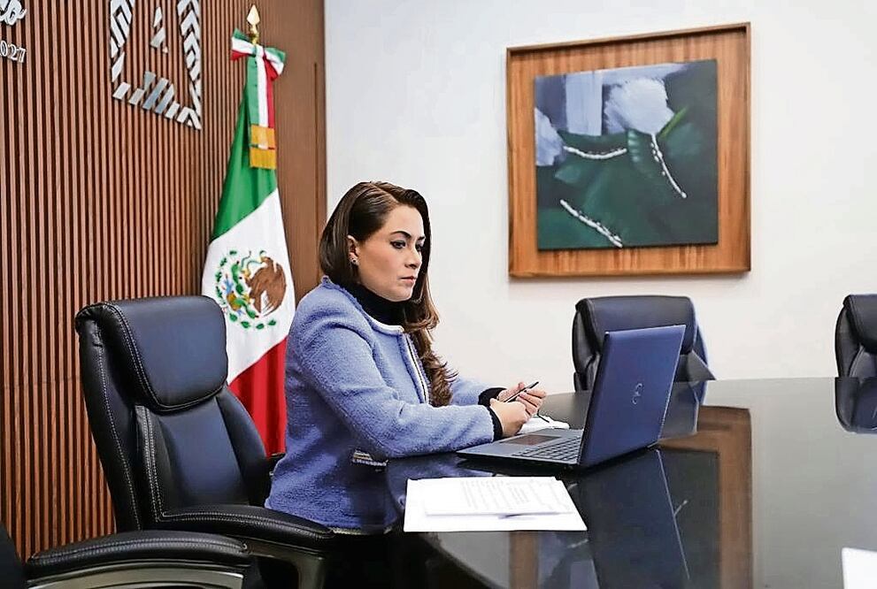 Tere Jiménez, gobernadora de Aguascalientes, encabezó la reunión de Goan con el titular de la Sedena, general Luis Cresencio Sandoval. Foto: Especial