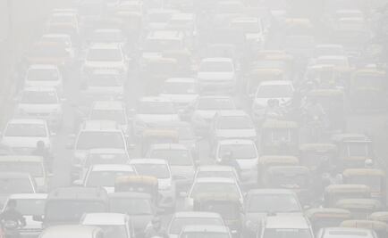 Pollution level deteriorates to 'hazardous' category in New Delhi