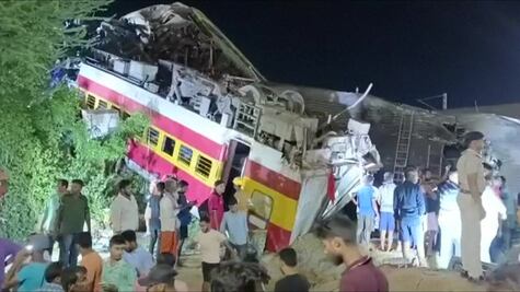 El papa Francisco expresa su "profunda tristeza" por la tragedia ferroviaria en India