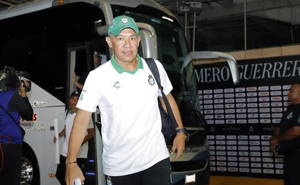 Santos hace oficial que Ignacio Ambriz ya no es técnico del equipo