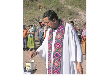 Eduardo, el jesuita que dejó la Sierra Tarahumara por amenazas de muerte