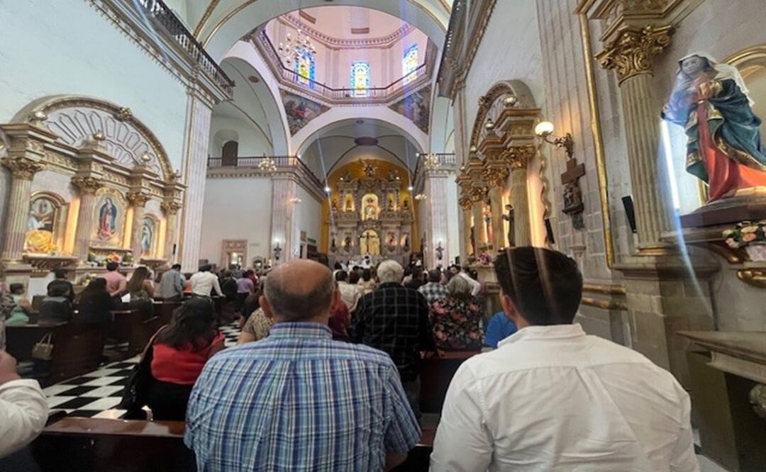 "No es normal vivir entre violencia y anarquía": mensaje en misa dominical en Culiacán. Foto: Javier Cabrera Marínez