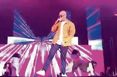 Bad Bunny arma la fiesta en su concierto y en las calles