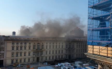 Registran incendio en el Foro Humboldt de Alemania