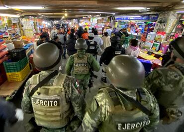 FOTOS: Ejército y GN realizan operativo contra el robo y la extorsión en la Central de Abasto
