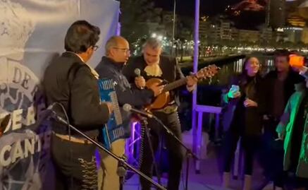 Desde España, Felipe Calderón canta "El martes me fusilan", previo a juicio de García Luna