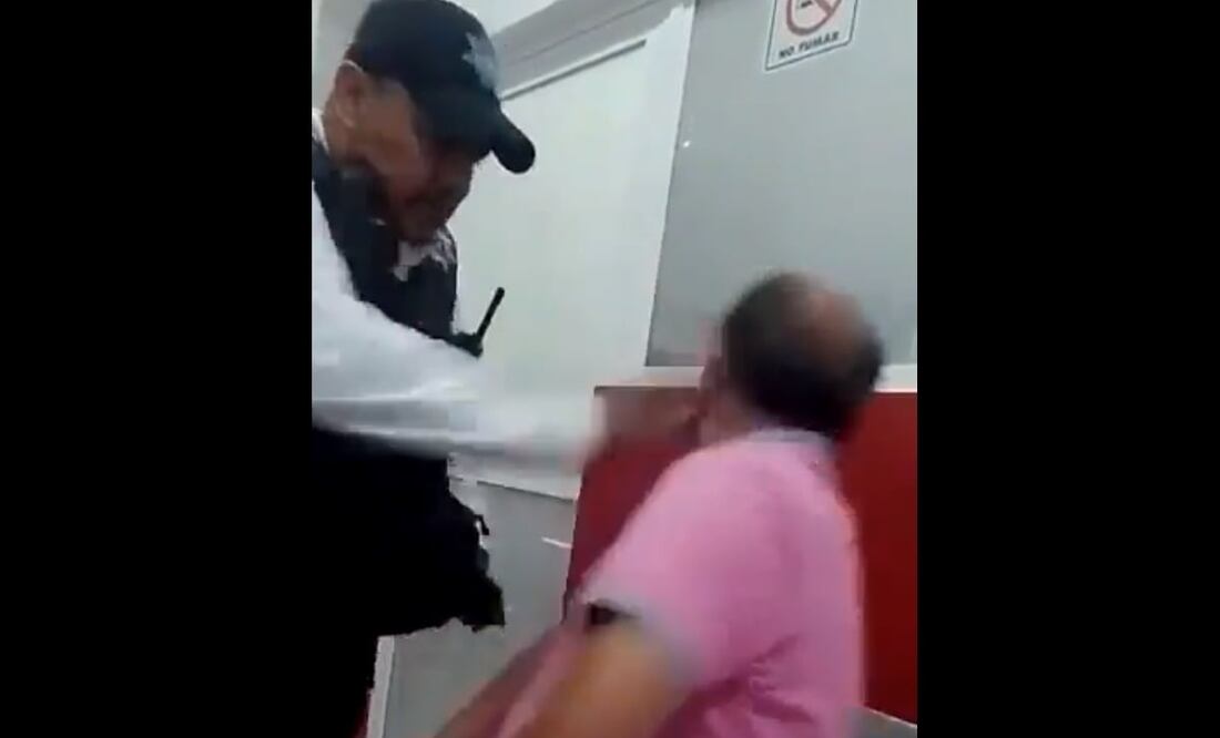 El video se volvió viral en redes sociales al mostrar el supuesto abuso policial por parte de un agente de Nezahualcóyotl, en el Estado de México. Foto: captura de video