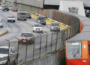 Autos con engomado rojo no circulan este miércoles, 16 de junio