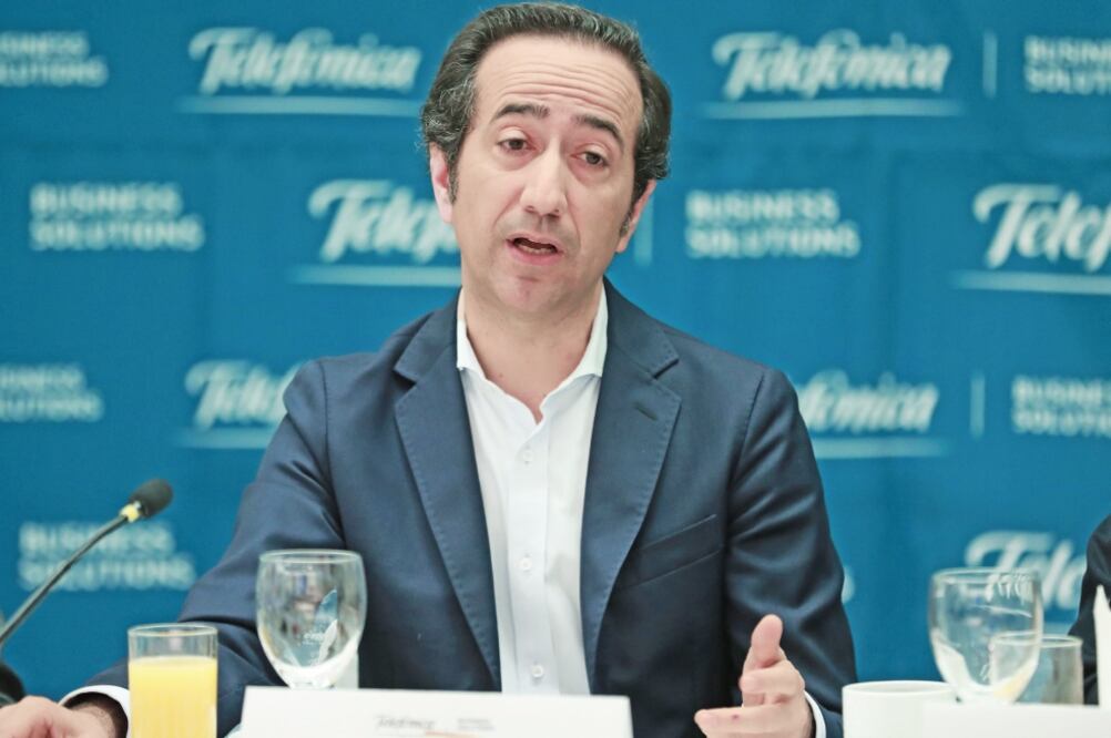 Vicente Muñoz, chief Iot Officer de Telefónica, prevé que en el periodo 2020-2025, los autos autónomos y la telemedicina requerirán redes 5G. Foto: ALEJANDRA LEYVA. EL UNIVERSAL