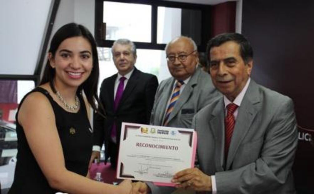 Se suman representantes a concurso de oratoria