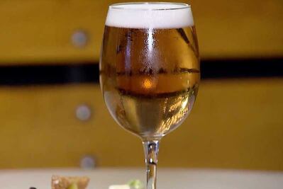 Cerveza sin alcohol, la mejor aliada para esta navidad