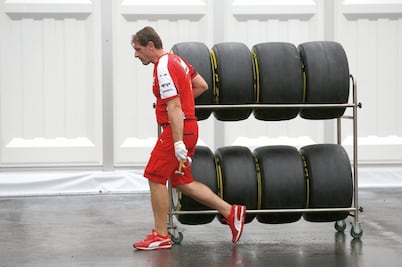 La titánica tarea de traslado