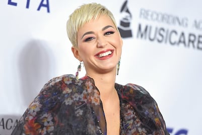 Katy Perry suma acusación sexual 