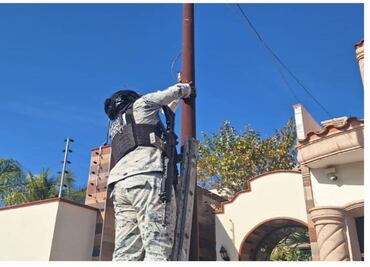 Amplían operativos para retirar cámaras de videovigilancia clandestinas en Sinaloa; suman más de mil desactivadas