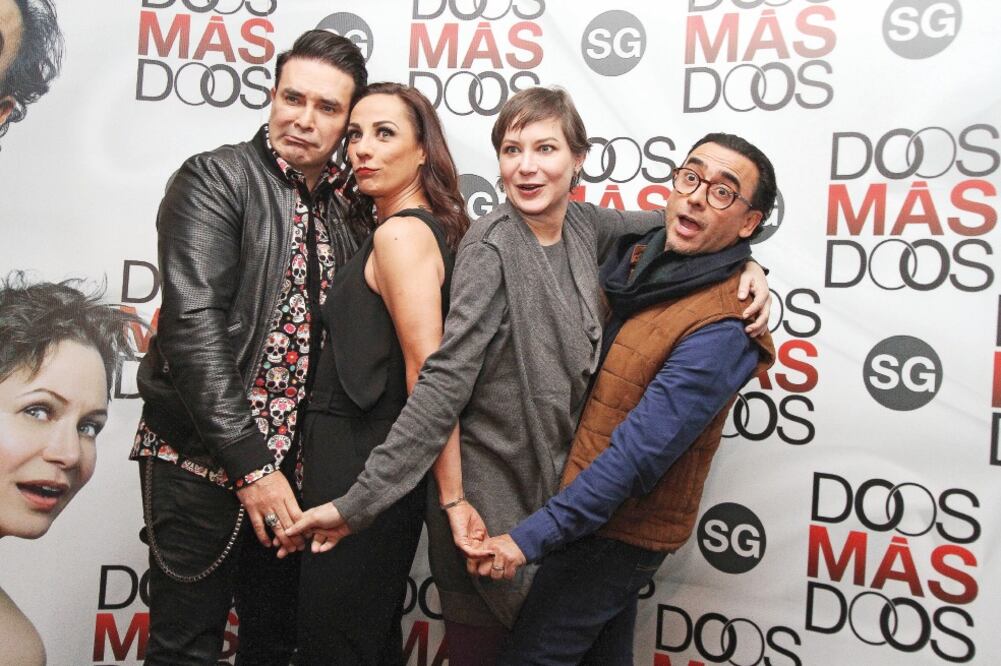 Mauricio Islas, Consuelo Duval, Mónica Dionne y Adal Ramones. (CARLOS MEJÍA. EL UNIVERSAL)