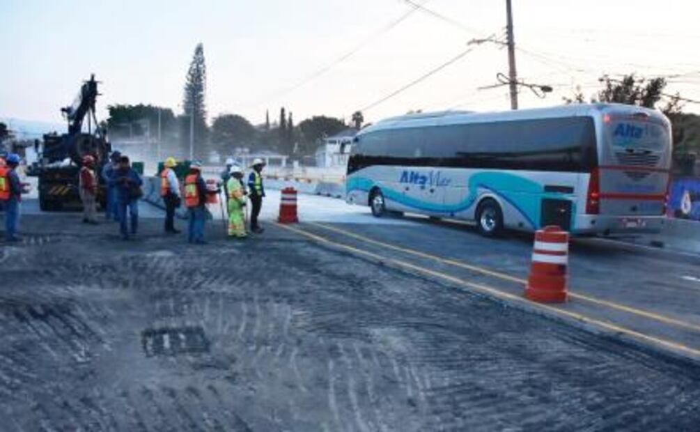 Luego de 3 meses, reabren carriles del Paso Exprés de Cuernavaca
