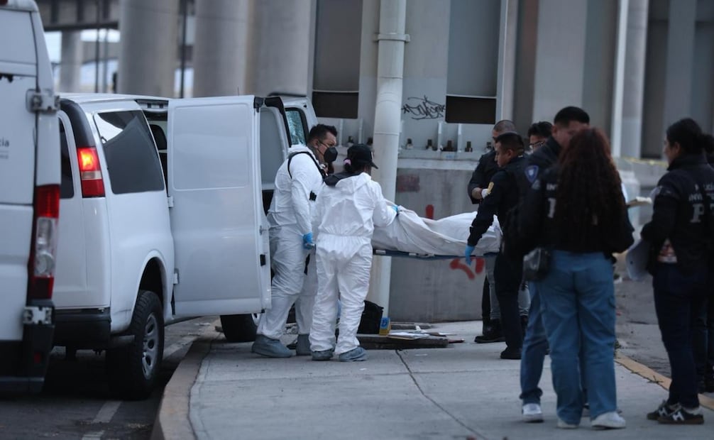Mujer de la tercera edad pierde la vida tras un ataque a balazos en la alcaldía Iztapalapa.
Foto: Valente Rosas.