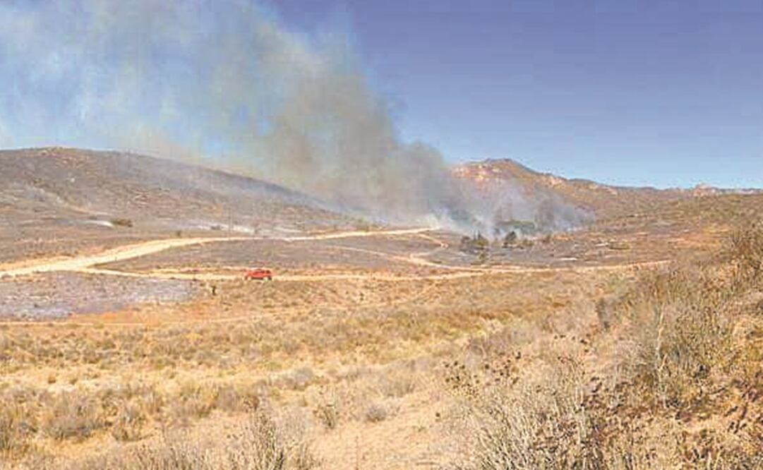 En San José de la Zorra, un poblado en el norte de Ensenada, se encendió la mecha que vistió de fuego parte del estado durante los últimos días. Foto: CORTESÍA: FAUSTO DÍAZ