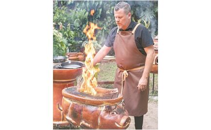 Chef Poncho ofrece terapia culinaria