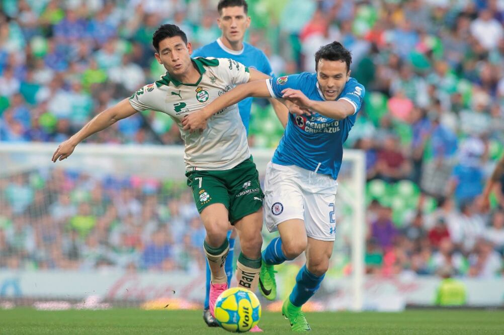 Los Cementeros consiguen un valioso punto en su visita a La Comarca. (IMAGO7)