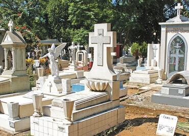 Aprueban incremento de penas por robo de cadáveres en panteones de la CDMX
