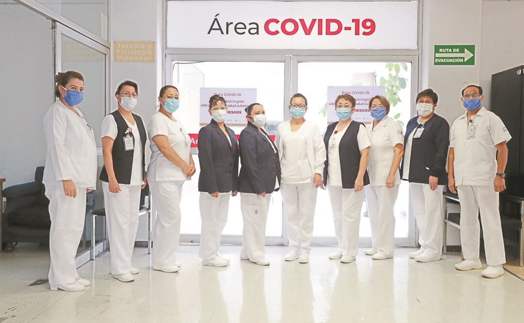 Se calcula que en México egresan al año 3 mil 500 enfermeras y enfermeros, quienes del servicio social pasan al mercado laboral. Foto: ARCHIVO EL UNIVERSAL