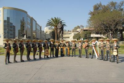 Participan orquesta y mariachi de Sedena en festival de Colombia
