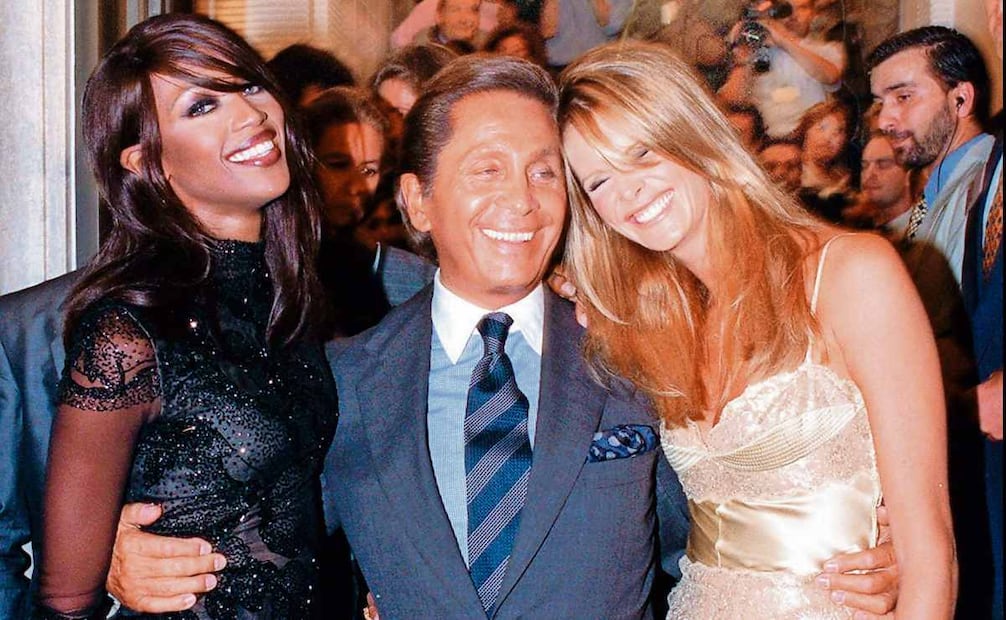 Naomi Campbell y Elle Macpherson, en la inauguración de su boutique en Roma en 1995. Fotos: AFP y AP