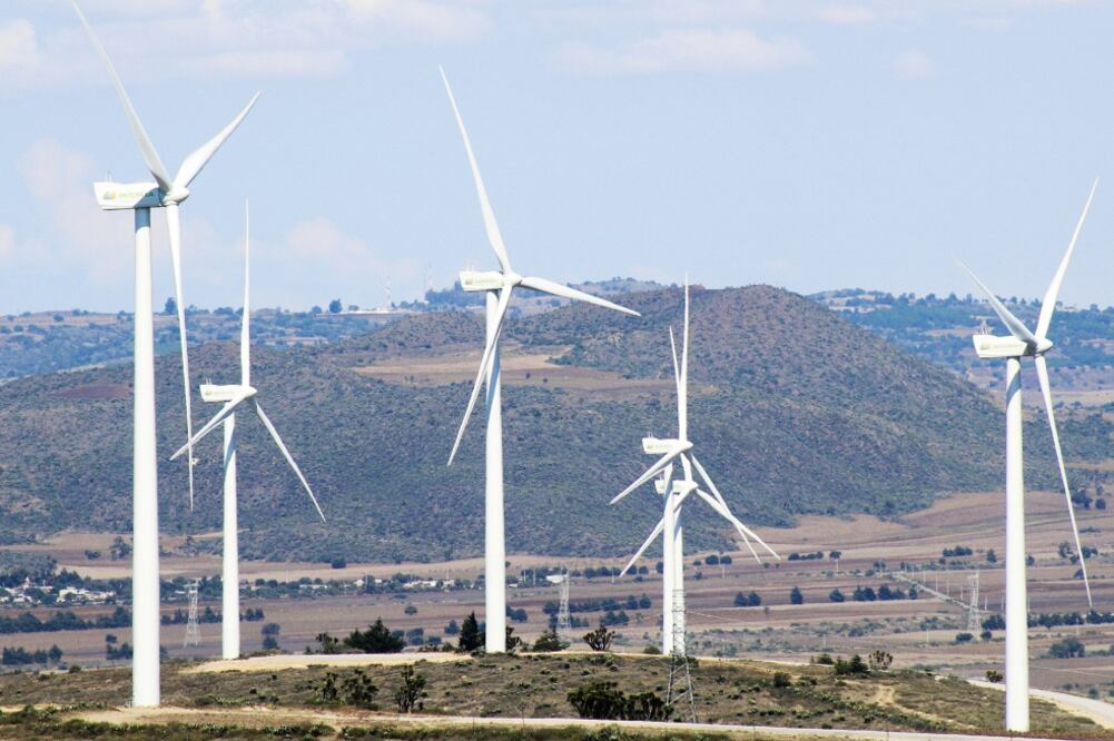 Según la Sener, la banca abre un amplio espacio para el financiamiento de proyectos sustentables con activos “ré co rd” en el sector, por 48 mil mdp. (ARCHIVO EL UNIVERSAL)